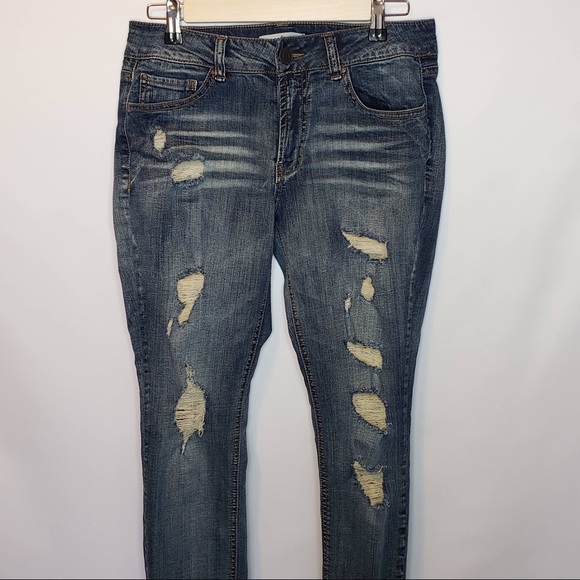 Refuge Destroyed Distressed Ripped Jeans Denim - Picture 2 of 6